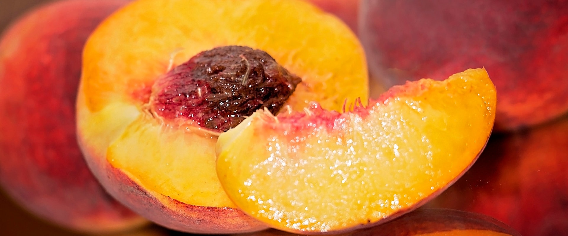 How to Blanch Peaches and Preserve the Goodness of Farm Fresh Produce